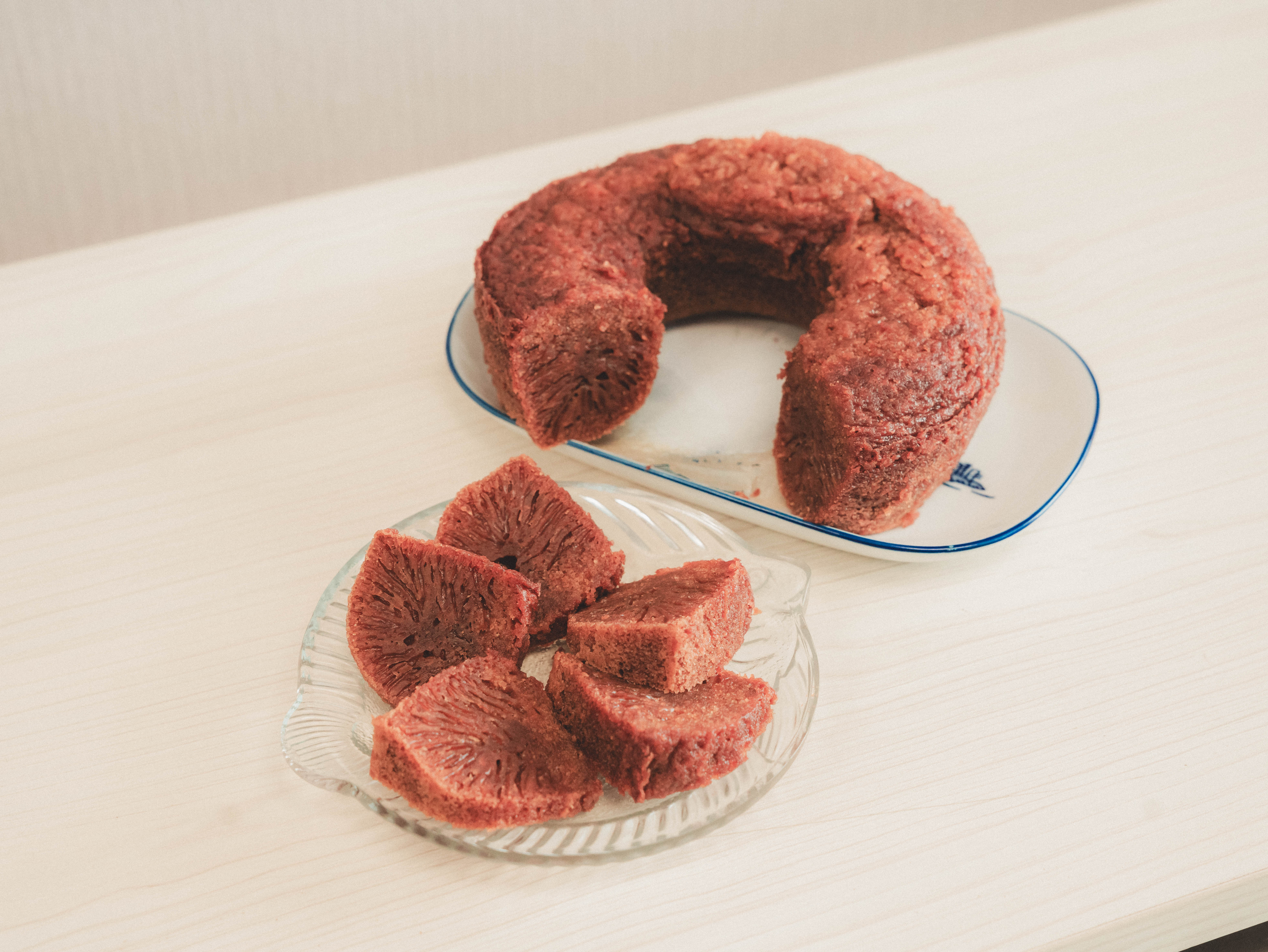 BOLU KARAMEL / SARANG SEMUT